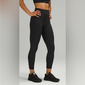 LIKE NEW  Lululemon Wunder Train HR Tight 25" CPUB Size 14 Crunch Black Print